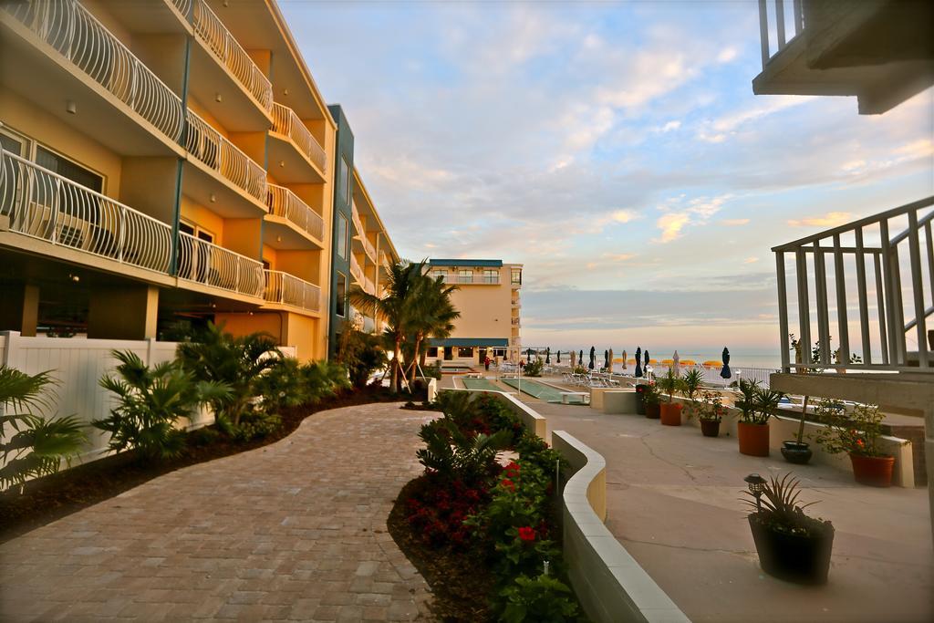 Shoreline Island Resort - Exclusively Adult Madeira Beach Exterior photo